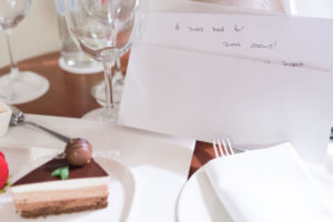 Aufmerksamkeit des Hotels