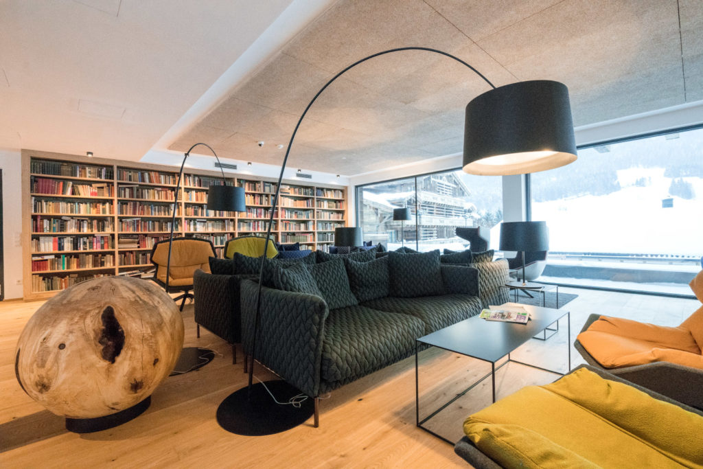 Puradies - Bibliothek